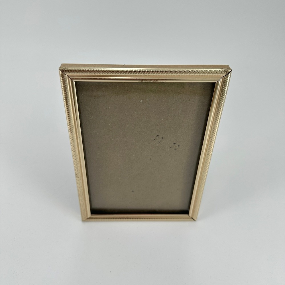 Vintage Gold Tone Metal 5x7 Tabletop Picture Frame Beaded Edge Easel Back